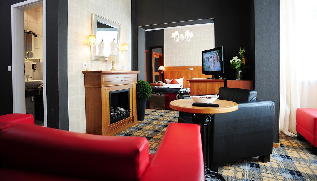 Hotel Schieferhof - Glaslust Neuhaus am Rennweg Luaran gambar