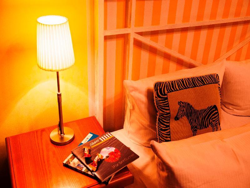 Hotel Schieferhof - Glaslust Neuhaus am Rennweg Luaran gambar